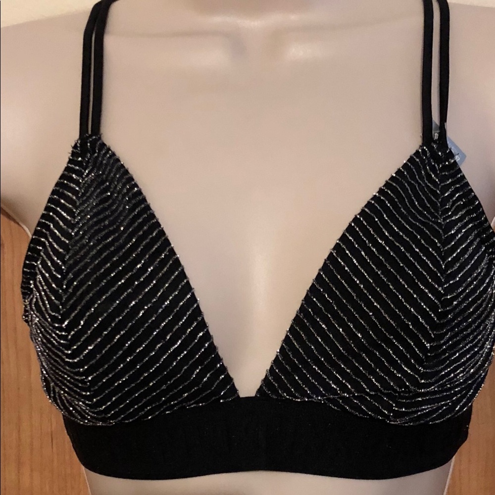 Victoria’s Secret Pink bling bra size M